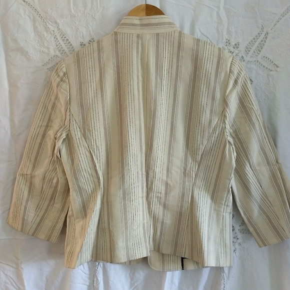 Cropped cotton jacket - Picture 4 of 5